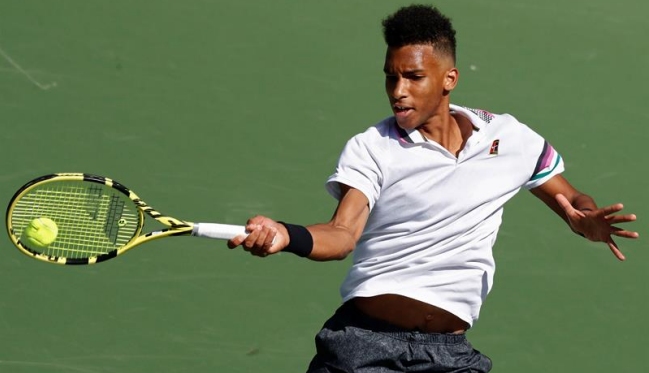 Felix Auger-Aliassime dio la sorpresa y eliminó a Stefanos Tsitsipas de Indian Wells