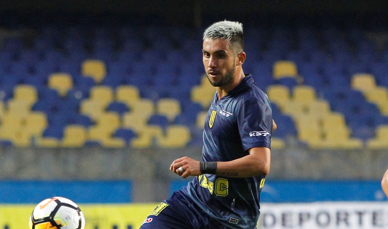 Deportes Temuco anunció el fichaje de Pedro Morales