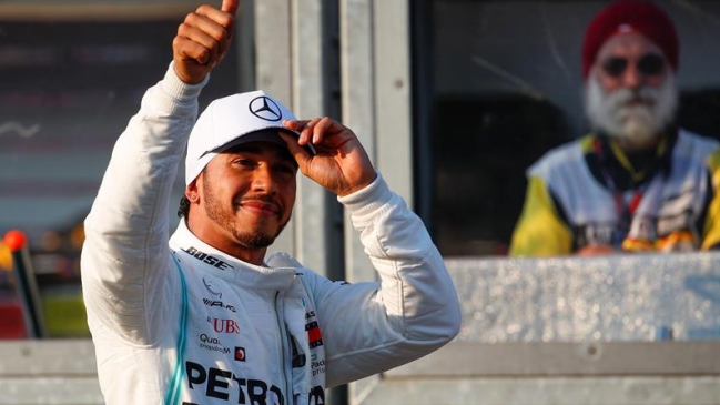 Lewis Hamilton dio un golpe de autoridad y se quedó con la pole en el GP de Australia