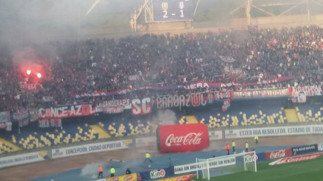 Los incidentes protagonizados por barristas de la U y que terminaron provocando la salida de Heller