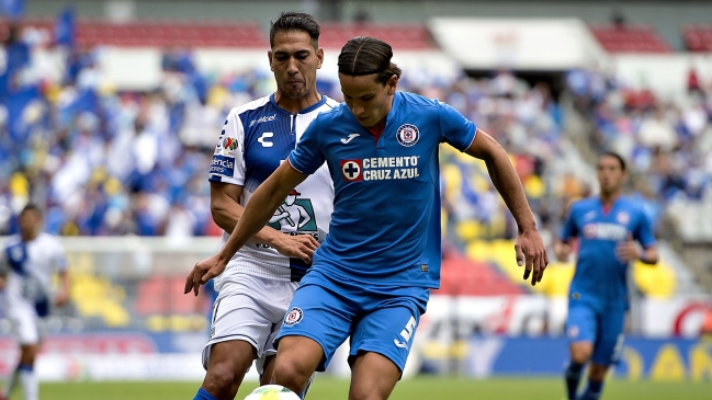 Igor Lichnovsky fue titular en Cruz Azul que derribó a Pachuca de Angelo Sagal