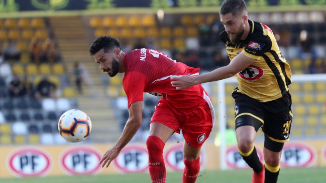 Coquimbo Unido le cerró el camino al liderato a Unión La Calera con un empate