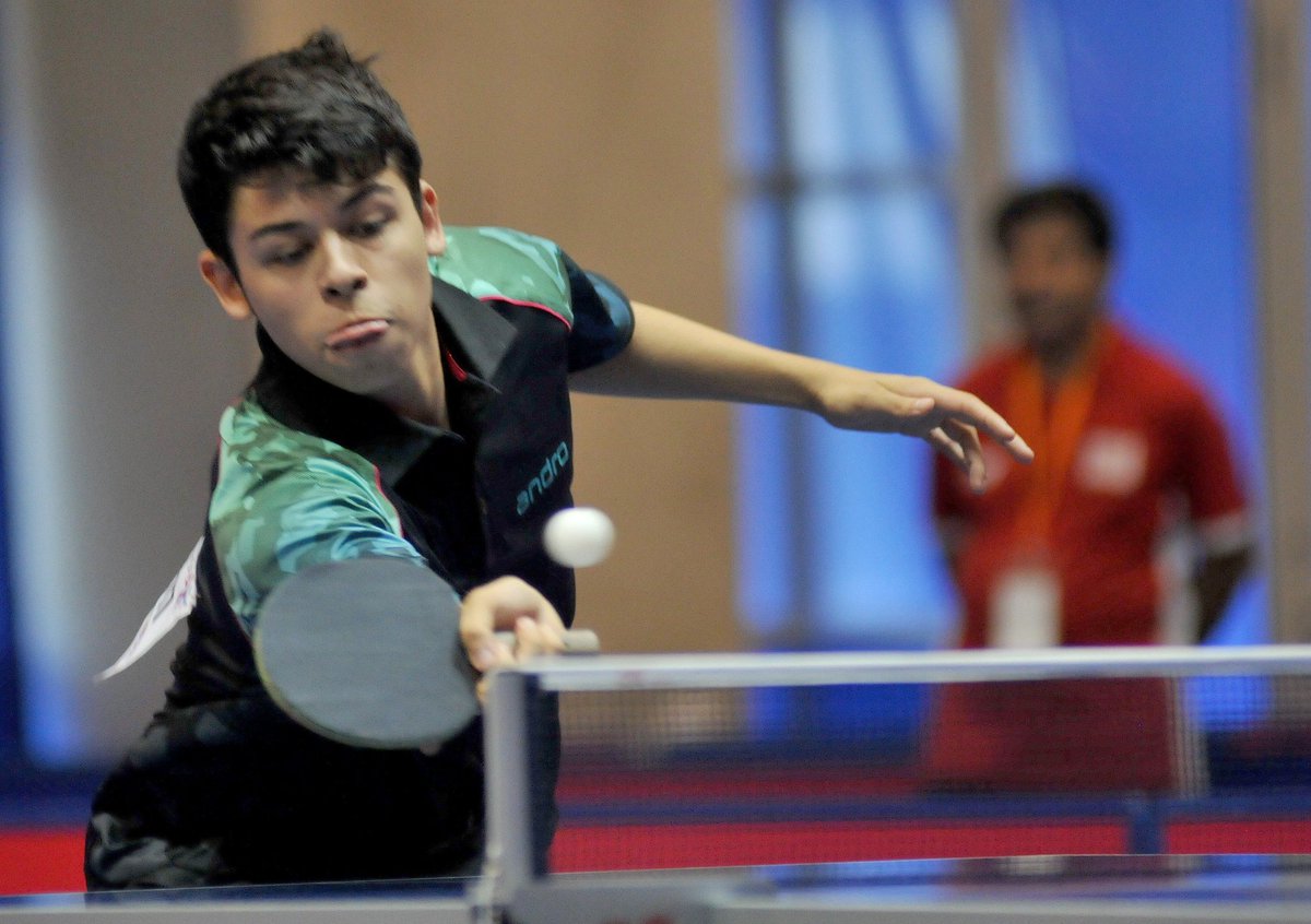 Nicolás Burgos sumó nueva medalla de oro en el Sudamericano Juvenil de Tenis de Mesa
