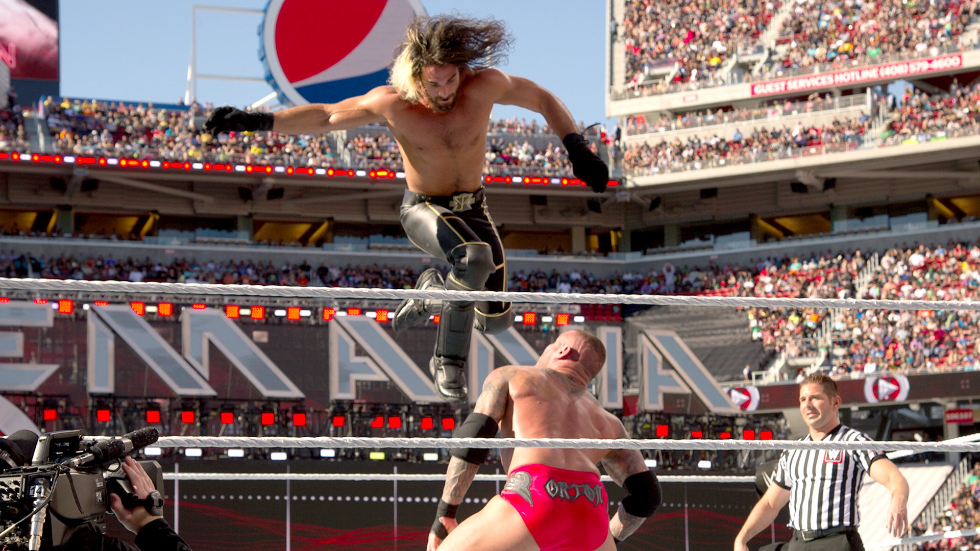 WWE recordó el combate de Randy Orton y Seth Rollins en Wrestlemania 31