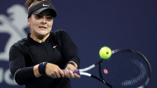 Bianca Andreescu volvió a vencer a Angelique Kerber y avanzó a octavos en Miami