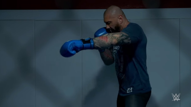 El intenso entrenamiento de Batista de cara al combate contra Triple H en Wrestlemania