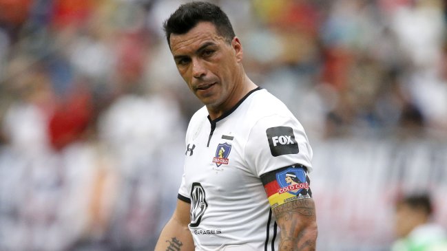 Salas usó a Paredes como alternativa y a Vilches como titular en la última práctica de Colo Colo