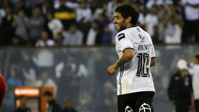 Jorge Valdivia tuvo estreno goleador en el torneo y sentenció el triunfo de Colo Colo ante Iquique