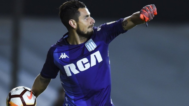 Racing de los chilenos Arias, Díaz y Mena lucha por el título de la Superliga argentina