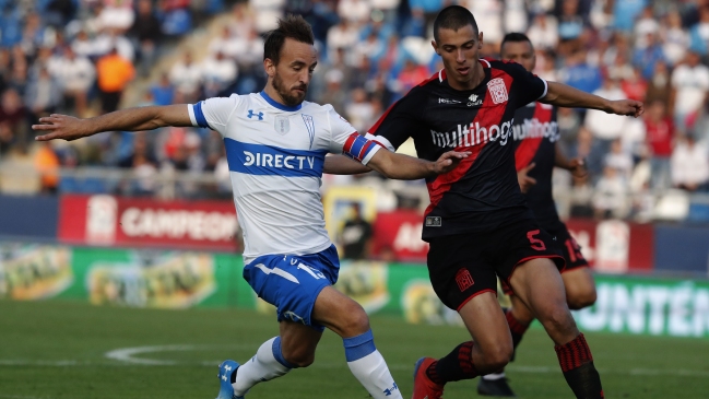 U. Católica frenó su racha triunfal con un empate en vibrante duelo ante Curicó Unido