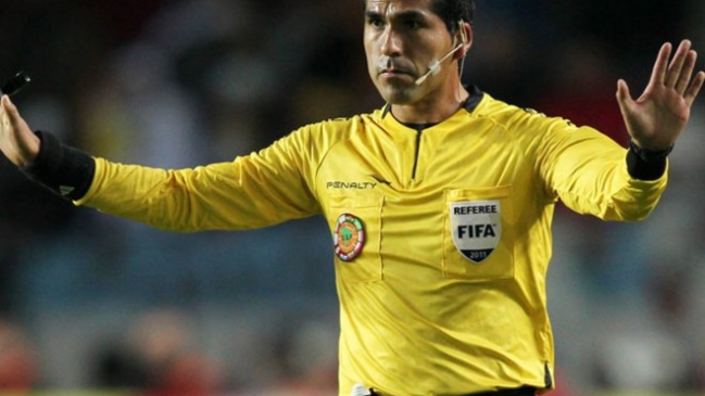 Acusan a árbitro de haber dirigido en estado de ebriedad un partido de la liga boliviana