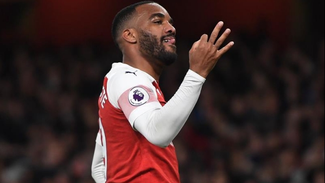 Alexandre Lacazette y Aaron Ramsey guiaron el triunfo de Arsenal sobre Newcastle