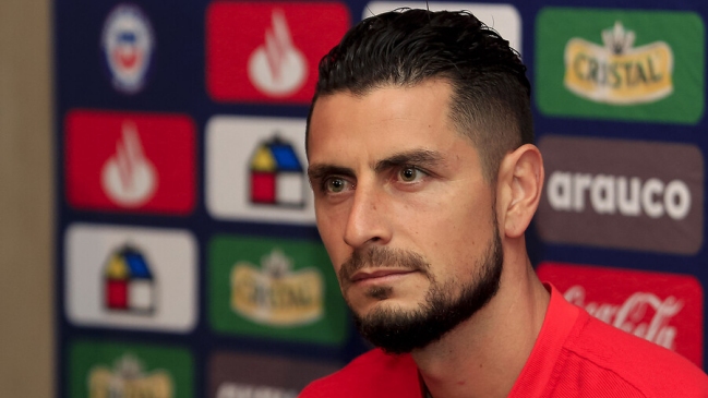 Gabriel Arias: Me putean bastante en Argentina por jugar en la Roja