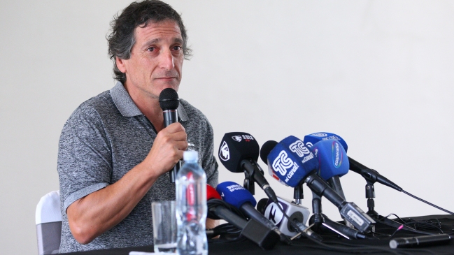 Mario Salas habló de todo con los hinchas: La Roja, México y sus gustos musicales