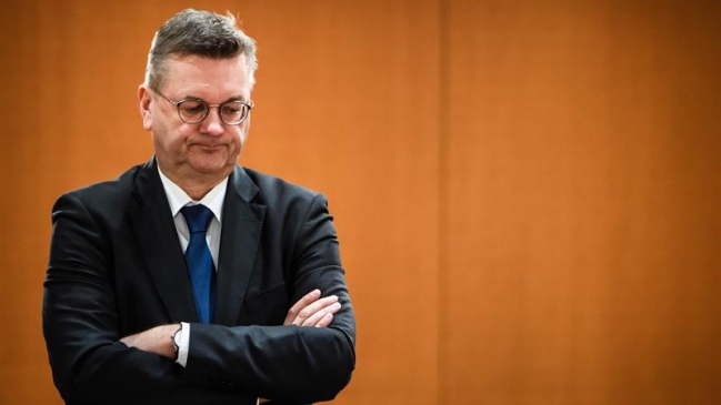 Presidente de la Federación Alemana renunció tras recibir pagos indebidos