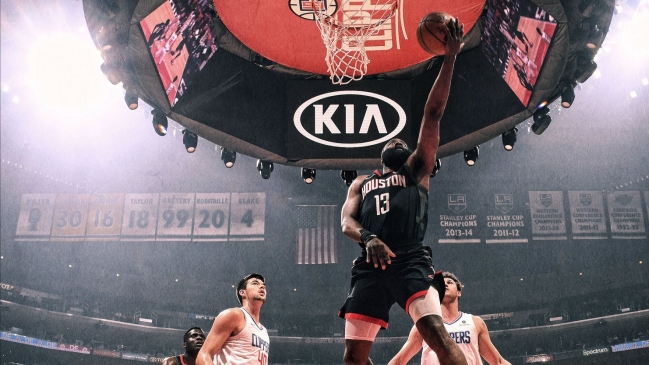 James Harden y Chris Paul lideraron exhibición encestadora de Houston Rockets