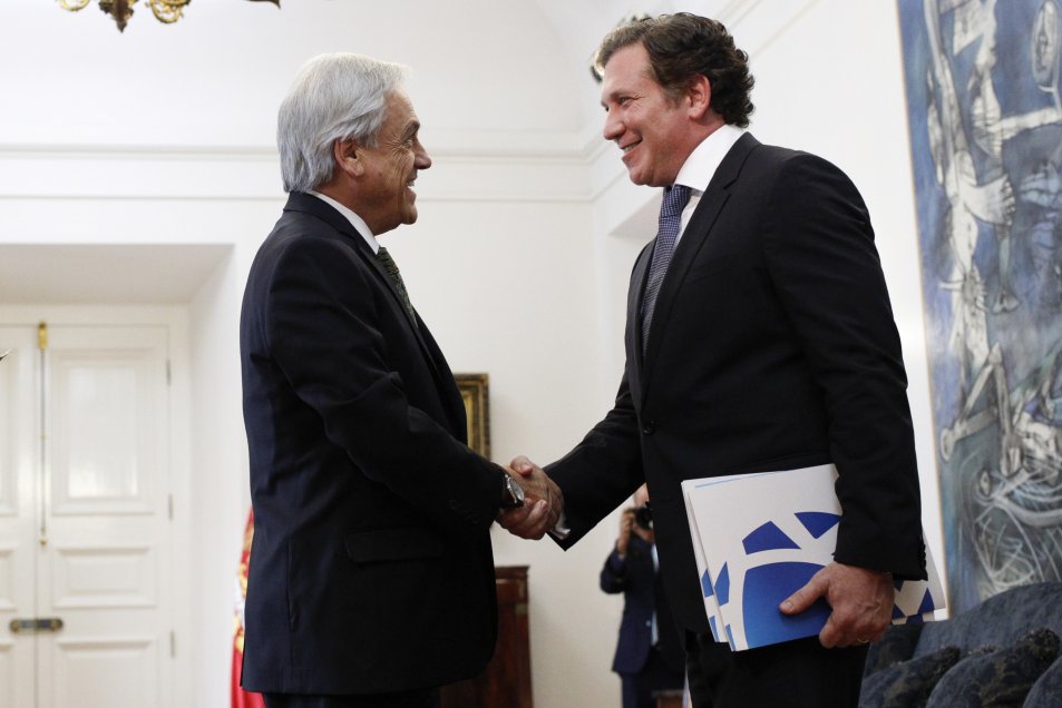 La reunión del presidente de la Conmebol con Sebastián Piñera en La Moneda