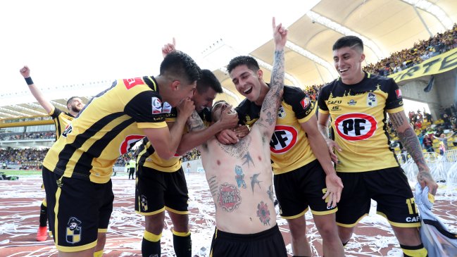 Coquimbo Unido se hizo fuerte en casa y derribó a Colo Colo con gol de Mauricio Pinilla