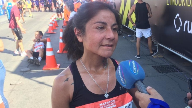 Johana Rivas, primera en llegar a la meta: Quise sacar la cara por todas las mujeres chilenas