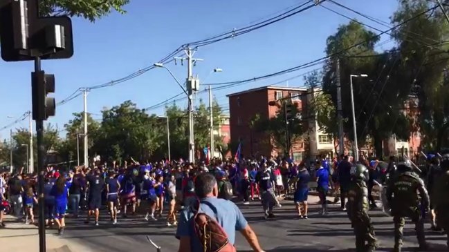 La marcha en la que hinchas de Universidad de Chile mostraron su descontento con Azul Azul