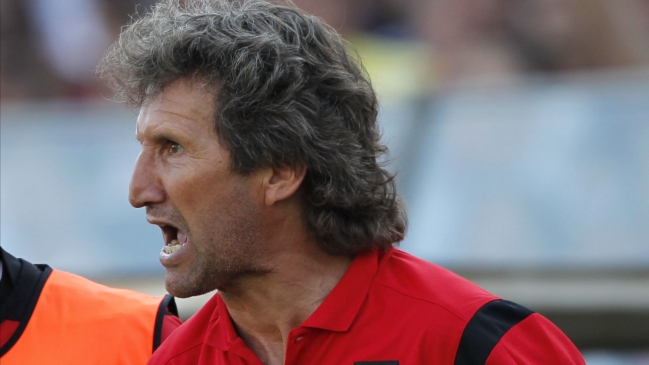 Daniel Morón: Ruiz-Tagle y Mosa deberían presentar sus proyectos al Club Social