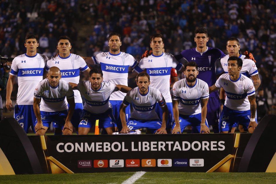 Universidad Católica se enredó en la Libertadores al estrellarse con Libertad en San Carlos