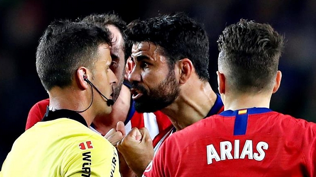 Diego Costa recibió ocho fechas de sanción por su expulsión en el Camp Nou