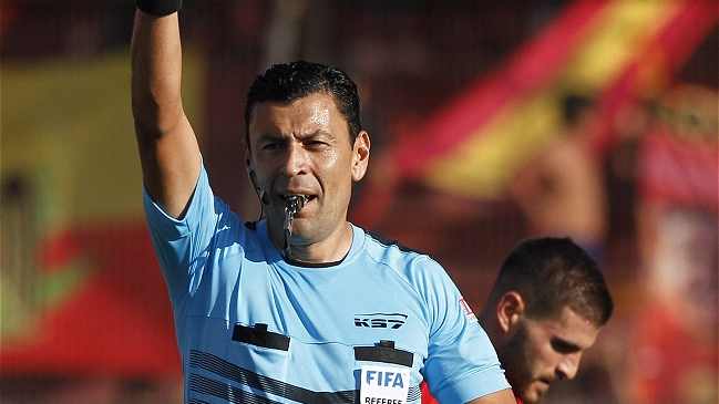 Roberto Tobar impartirá justicia en el clásico universitario