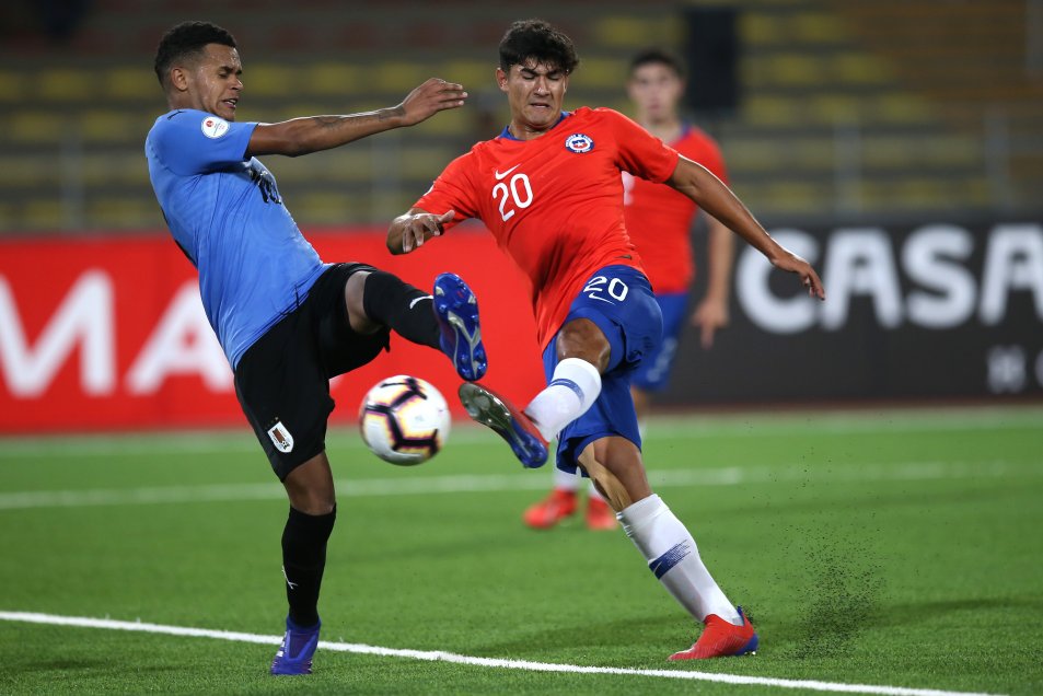 Chile sacó boletos al Mundial sub 17 con heroica victoria sobre Uruguay