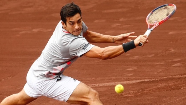 Christian Garín avanzó a semifinales en Houston tras vencer sin complicarse a Henri Laaksonen