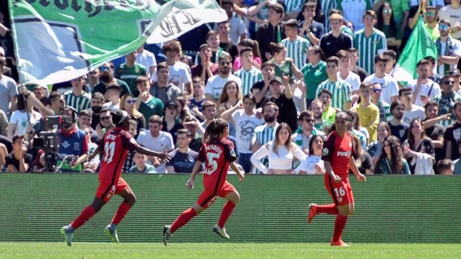 Karen Araya fue figura y dio un punto de oro a Sevilla en el clásico ante Betis