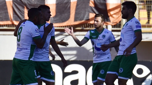 Deportes Puerto Montt fue visita ingrata y goleó a Rangers por la Primera B