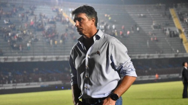Bryan Carrasco y Joe Abrigo otra vez se quedaron sin técnico en Veracruz