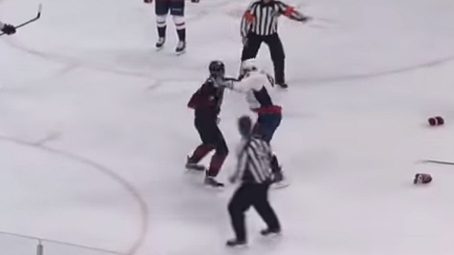 Capitán de Washington Capitals noqueó a un joven rival en el hockey sobre hielo