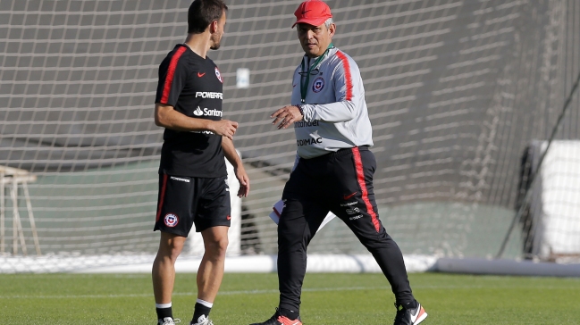 Reinaldo Rueda: Es gratificante para todos que Claudio Bravo se haya integrado a los entrenamientos