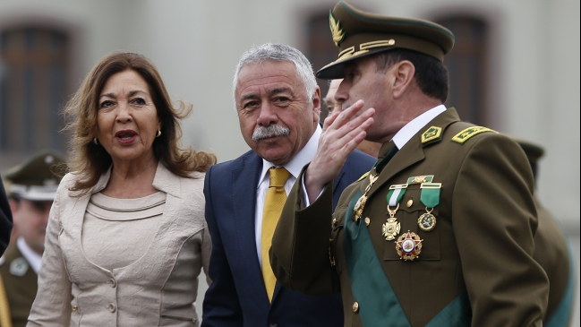 Carlos Caszely: Me quedó un dejo de tristeza por no poder jugar en el Santos de Pelé