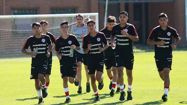 Selección chilena sub 15 jugará torneo internacional en Finlandia