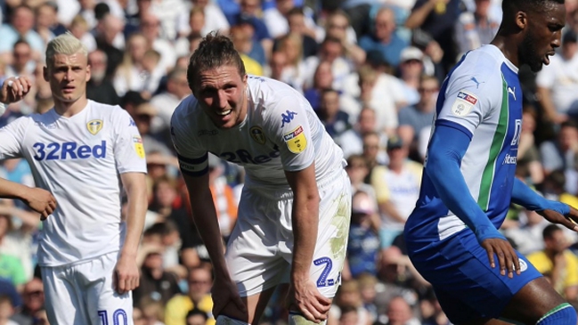 Leeds de Bielsa tropezó ante Wigan y decayó en su lucha por el ascenso directo en Inglaterra