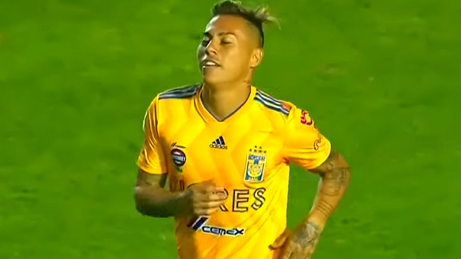 Eduardo Vargas cerró con un golazo la reacción de Tigres ante Monarcas Morelia