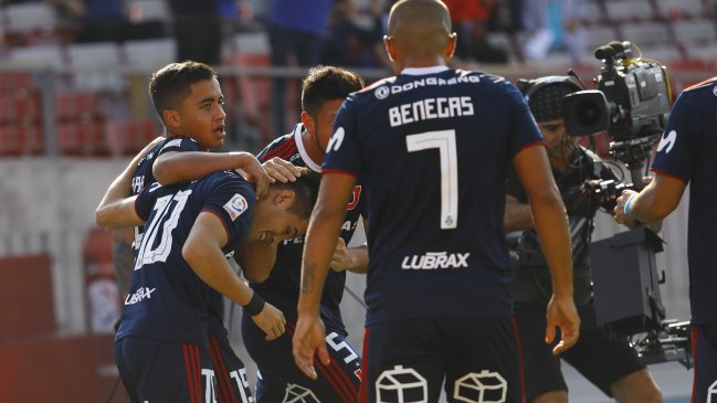 Nicolás Oroz anotó un golazo que ilusionó a la U en su duelo con Curicó Unido