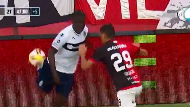 El lujo de Jan Hurtado en Gimnasia que le significó fuertes empujones de un jugador de Newell’s