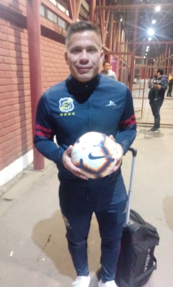 Alvaro Ramos dijo que Unión Española le quitó la pelota merecida por su “hat-trick”