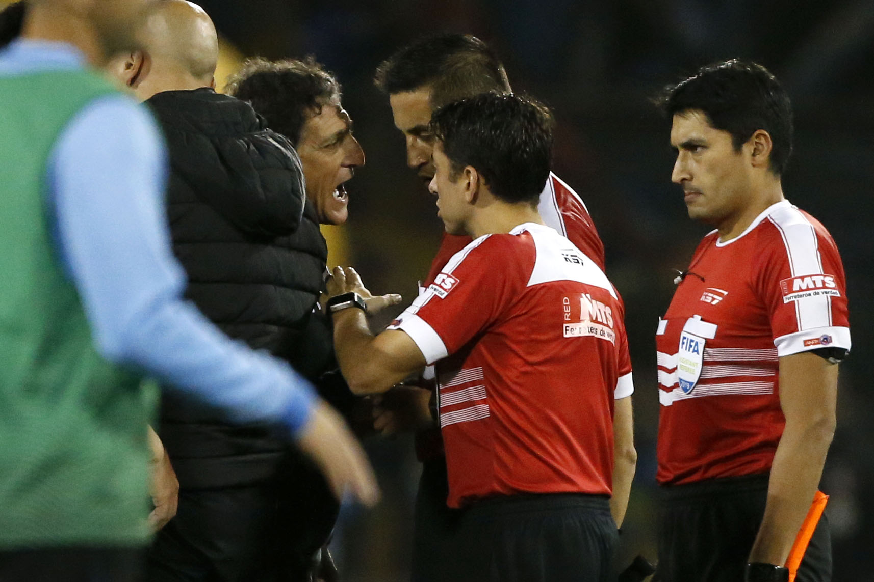 Reclamos de Mario Salas y su PF tras duelo con Huachipato fueron consignados en informe arbitral