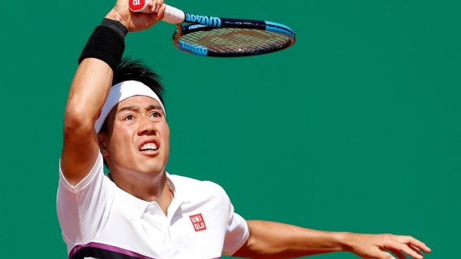 Kei Nishikori evitó sorpresas en su debut en Barcelona