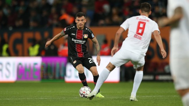 Charles Aránguiz tuvo destacado cometido en goleada de Bayer Leverkusen por la Bundesliga