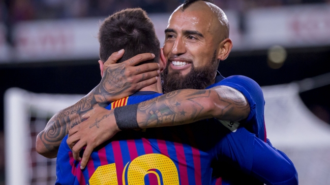 Con Arturo Vidal como titular, Barcelona derribó a Levante y se proclamó campeón en España