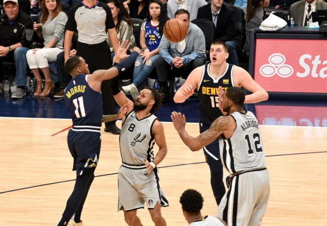 Denver Nuggets ganó la serie a San Antonio Spurs y pasó a semifinales del Oeste