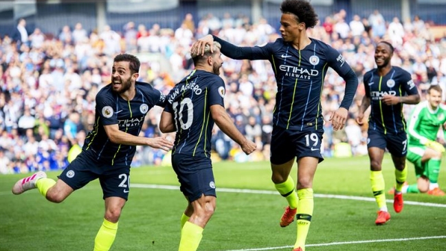 Sergio Agüero comandó el exigido triunfo de Manchester City sobre Burnley