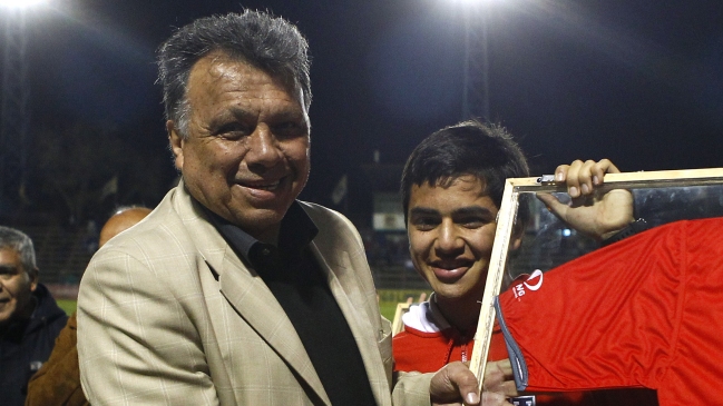 Elías Figueroa le deseó suerte a Arturo Vidal: Siempre buscas dejar en alto el nombre de Chile