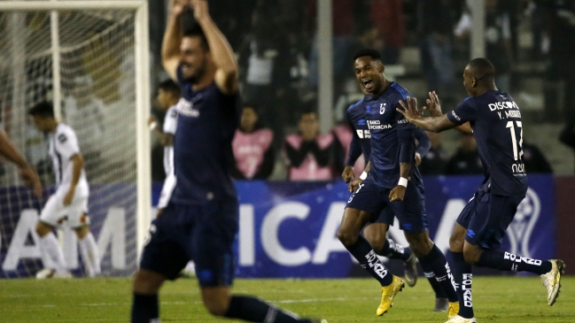 Prensa ecuatoriana calificó de “épica” e “histórica” la clasificación de la UC de Quito ante Colo Colo